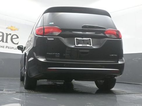 Used 2019 Chrysler Pacifica Limited w/ Advanced Safetytec Group image 52