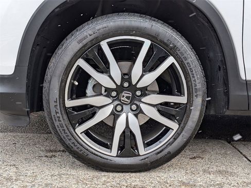 Used 2022 Honda Pilot Touring image 35