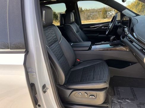 Used 2023 Cadillac Escalade Sport Platinum w/ LPO, Floor Liner Package image 29