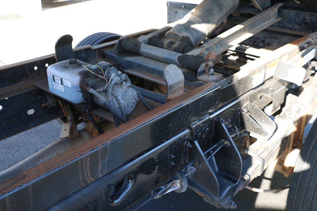 Used 2020 RAM 5500 Tradesman RWD image 36