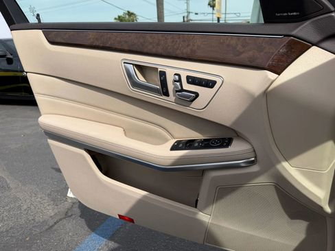 Used 2016 Mercedes-Benz E 350 Sedan image 13