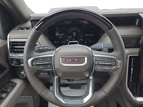New 2026 GMC Yukon Elevation w/ Elevation Premium Package AWD/4WD image 13