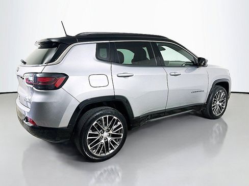 Used 2023 Jeep Compass Limited w/ Elite Group AWD/4WD image 7