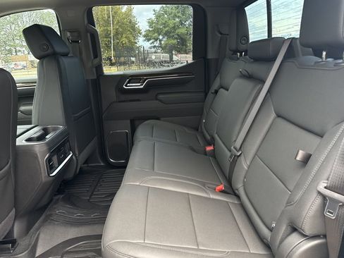 New 2026 GMC Sierra 1500 Elevation w/ Elevation Premium Package AWD/4WD image 6