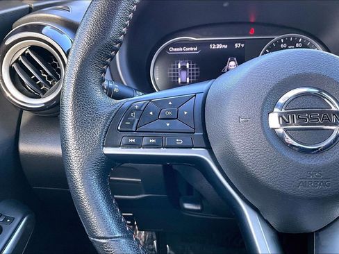 Used 2020 Nissan Kicks SR w/ SR Premium Package image 25