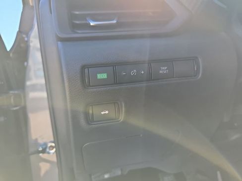 New 2025 Nissan Sentra S image 27