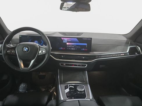 Certified 2024 BMW X5 sDrive40i image 9