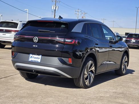 New 2025 Volkswagen ID.4 Pro S Plus AWD/4WD image 4