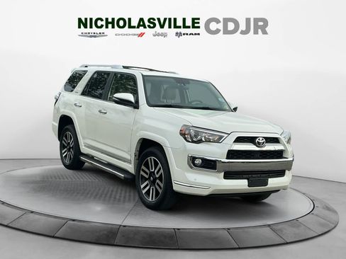 Used 2019 Toyota 4Runner Limited AWD/4WD image 7