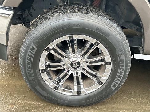 Certified 2017 Ford F250 King Ranch w/ Chrome Package image 10