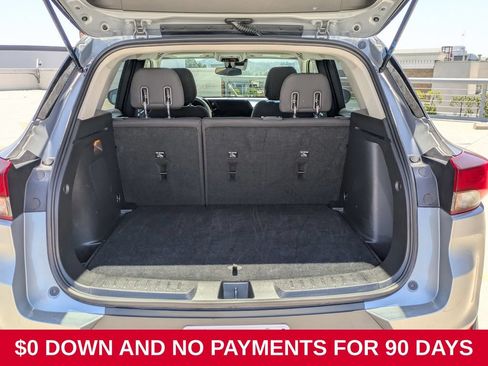 Used 2025 Chevrolet TrailBlazer LT AWD/4WD image 26