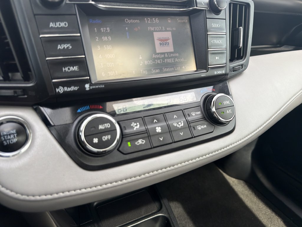 Used 2018 Toyota RAV4 XLE FWD image 26