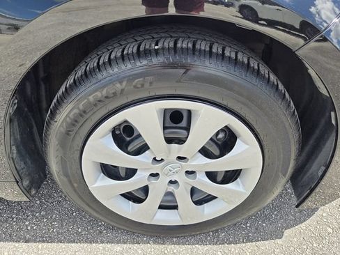 Used 2025 Toyota Corolla LE FWD image 9