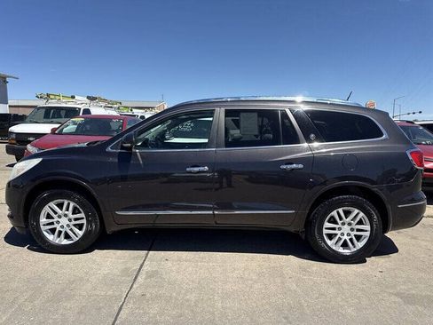 Used 2016 Buick Enclave Leather w/ Trailering Package FWD image 3