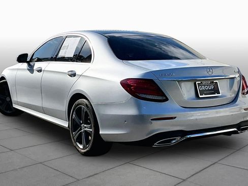 Used 2020 Mercedes-Benz E 350 4MATIC Sedan image 12