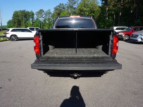 Used 2017 Toyota Tundra Limited w/ Limited Premium Package image 13