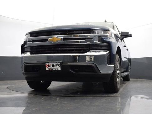 Used 2021 Chevrolet Silverado 1500 LT AWD/4WD image 45