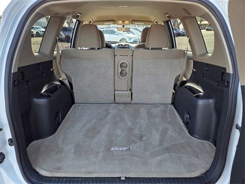 Used 2012 Toyota RAV4 4WD image 13