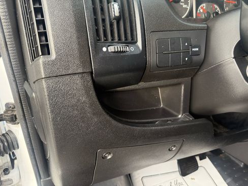 Used 2018 RAM ProMaster 1500 w/ Premium Appearance Group image 13