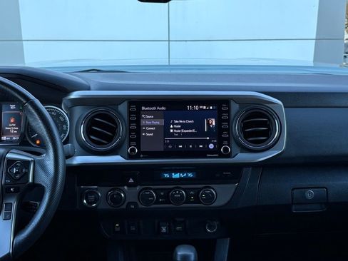 Used 2023 Toyota Tacoma 4x4 Double Cab image 16