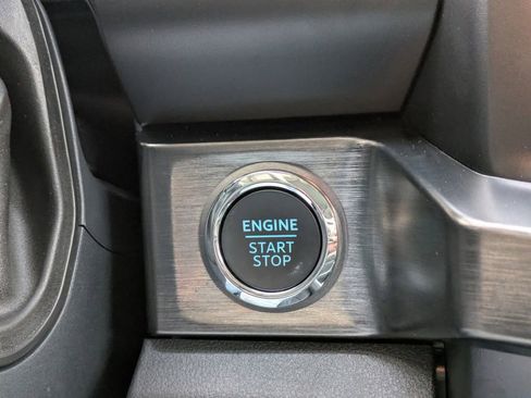 New 2025 Ford F250 Lariat w/ Lariat Ultimate Package image 31