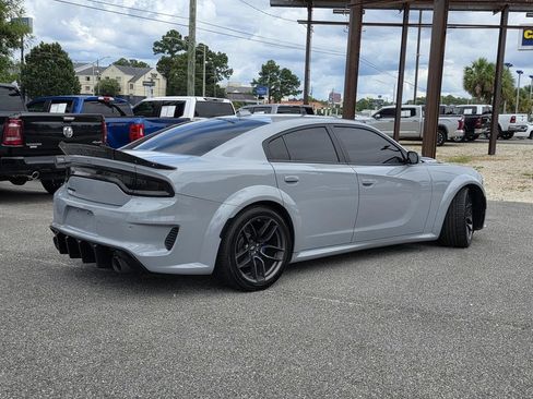 Used 2020 Dodge Charger Scat Pack RWD image 6