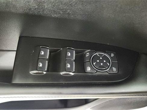 Used 2022 Lincoln Nautilus Reserve w/ Equipment Group 201A image 18