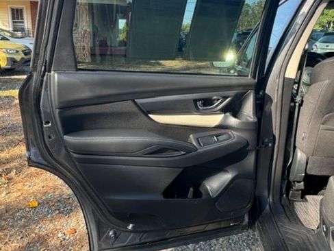 Used 2019 Subaru Ascent Premium w/ Popular Package #2 AWD/4WD image 15