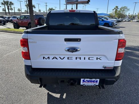 Used 2022 Ford Maverick XLT w/ XLT Luxury Package image 5