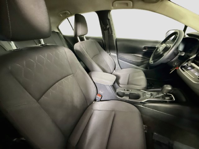 Used 2024 Toyota Corolla LE FWD image 27