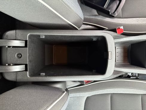 Used 2023 Chevrolet TrailBlazer LT w/ Convenience Package image 16