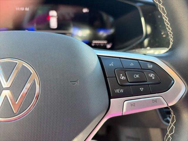 Certified 2024 Volkswagen Taos SE AWD/4WD image 22