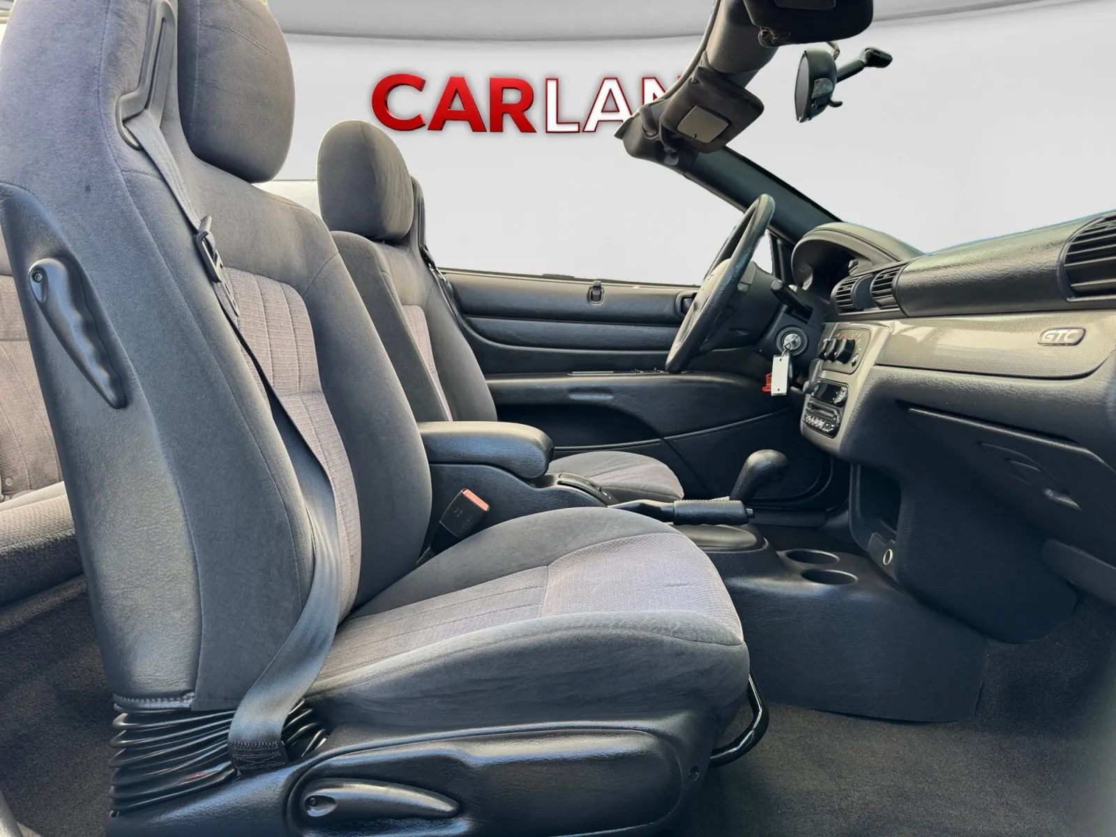 Used 2006 Chrysler Sebring GTC FWD image 21