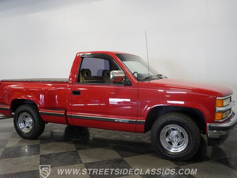 Used 1994 Chevrolet Silverado 1500 2WD Regular Cab image 16