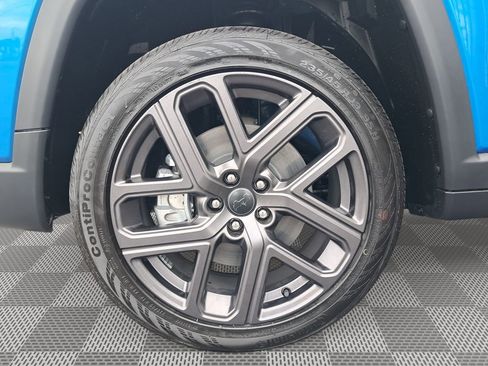 New 2026 Jeep Compass Limited image 10