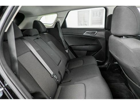 Certified 2023 Kia Sportage LX AWD/4WD image 19