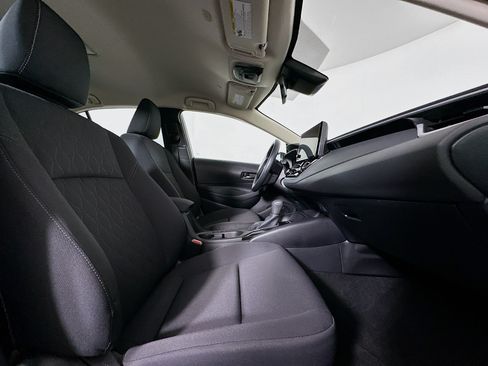 Used 2026 Toyota Corolla LE FWD image 29