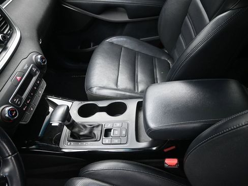 Used 2020 Kia Sorento SX w/ SX LED Lighting Package image 18