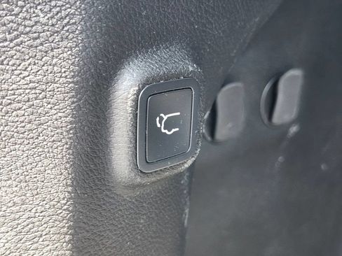 Used 2023 Jeep Cherokee Altitude Lux AWD/4WD image 33