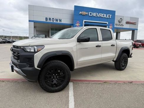 New 2026 Chevrolet Colorado Trail Boss image 2