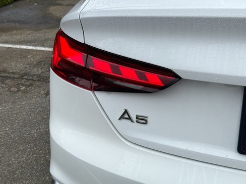 Used 2021 Audi A5 2.0T Premium image 38