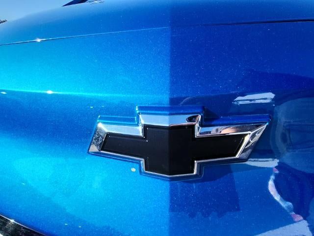 Used 2023 Chevrolet Bolt LT w/ Infotainment Package FWD image 29
