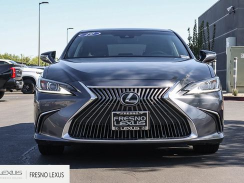 Used 2019 Lexus ES 350 FWD image 2