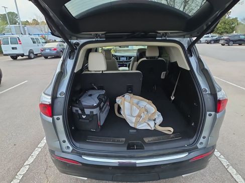 Used 2023 Buick Enclave Premium w/ Experience Buick Package image 16
