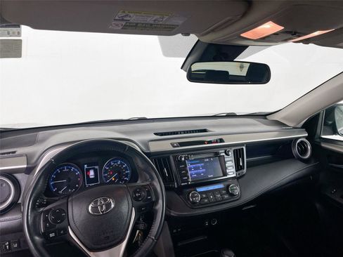 Used 2017 Toyota RAV4 XLE image 21
