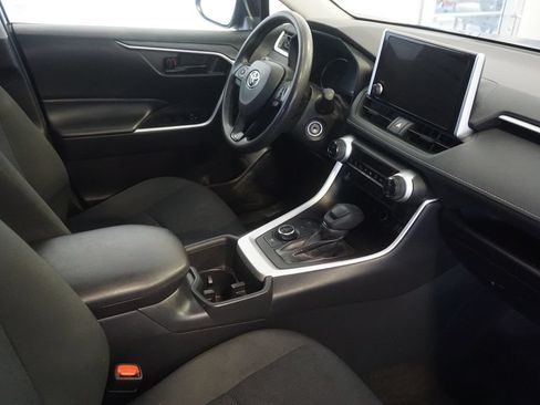 Used 2023 Toyota RAV4 LE AWD/4WD image 24