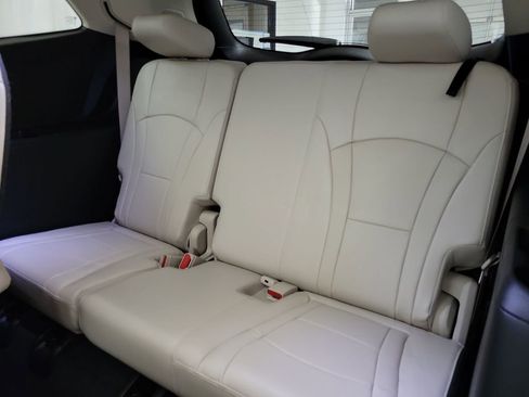 Certified 2023 Buick Enclave Premium w/ Experience Buick Package image 12