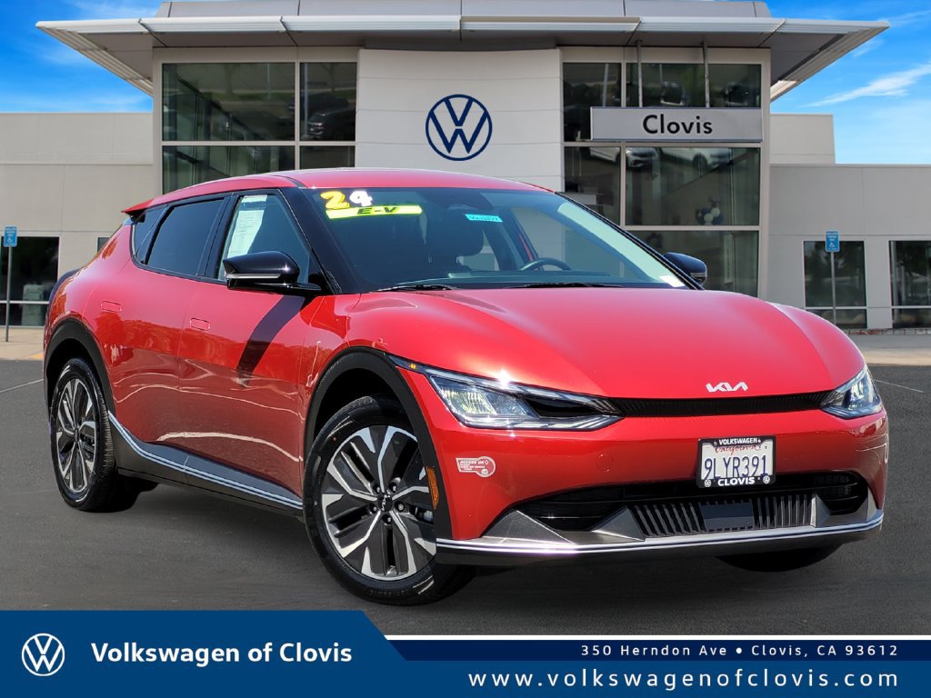 Used 2024 Kia EV6 Light RWD image 1