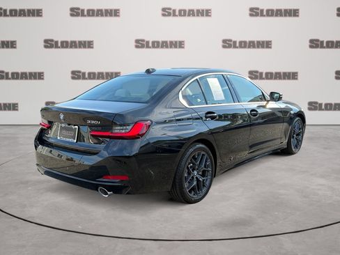 Certified 2026 BMW 330i xDrive Sedan w/ Convenience Package AWD/4WD image 5