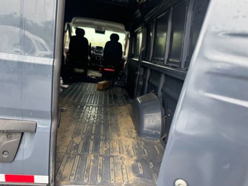 Used 2022 RAM ProMaster 3500 w/ Fleet Safety Group (AWQ) FWD image 8